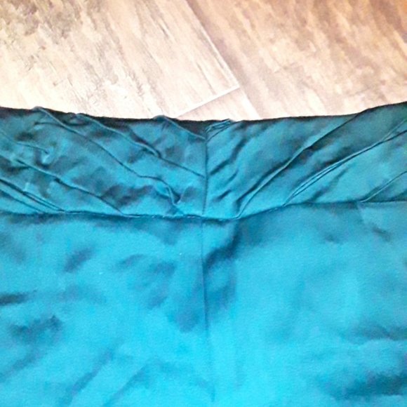 Black shorts- Jacob brand - Picture 5 of 6